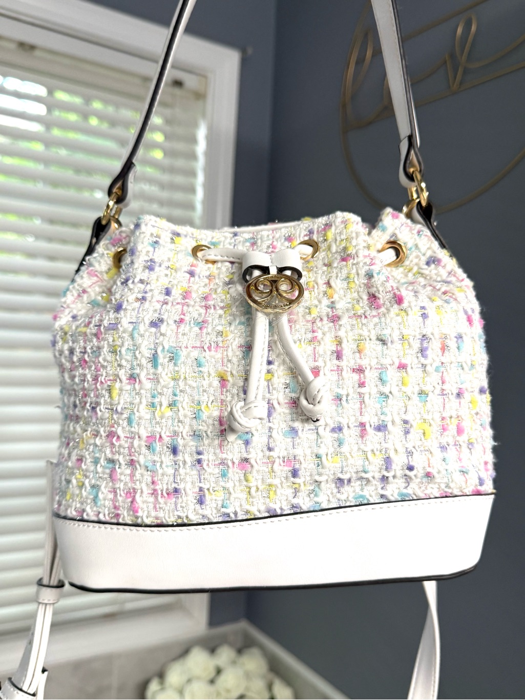 Nine West White Tweed Drawstring Bucket Shoulder Bag With Pastel Accents